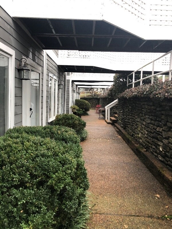 Foto del edificio - 3204 West End Cir
