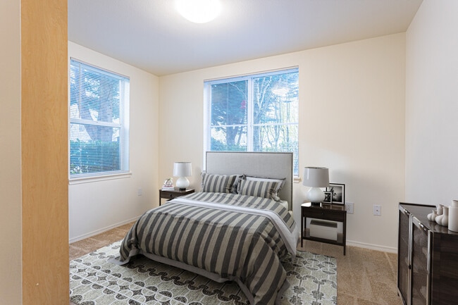 Dormitorio preparado 2 - Esperanza - 55+ Affordable Senior Housing