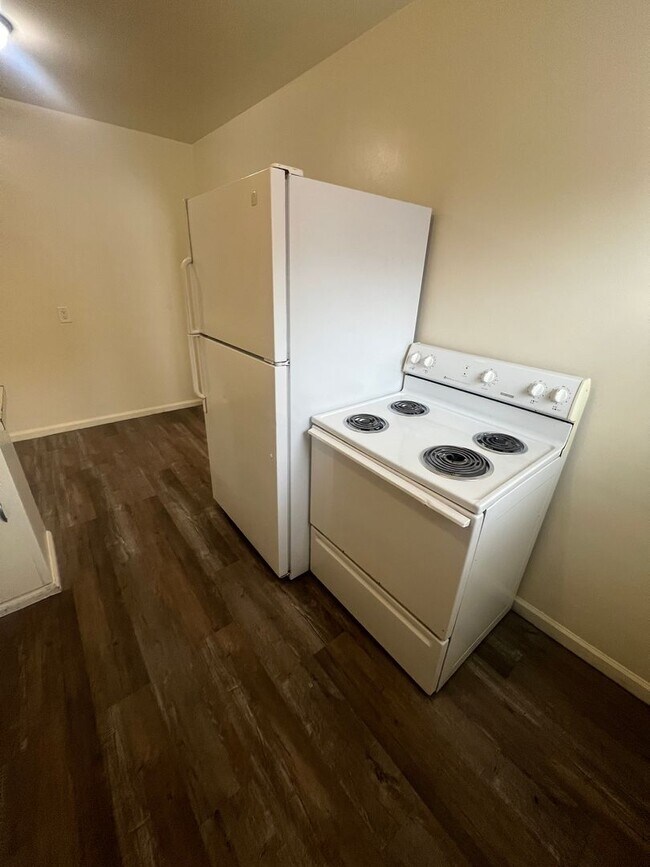 Foto del edificio - 1024-1026 E Bridger St