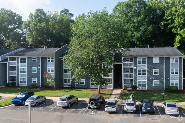 Foto del edificio - Rise Chapel Hill