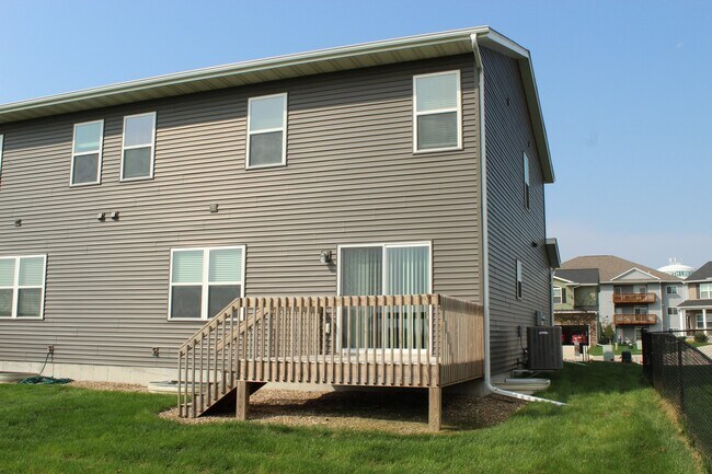 Foto del edificio - 3 Bed/2.5 Bath in North Liberty
