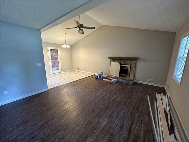 Foto del edificio - 1012 Darvin Ln