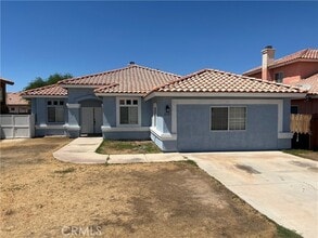 Building Photo - 2125 Coyote Ave