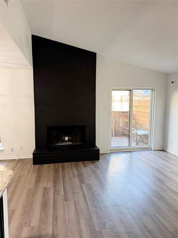 Foto del edificio - 2106 Misty Meadow Ct