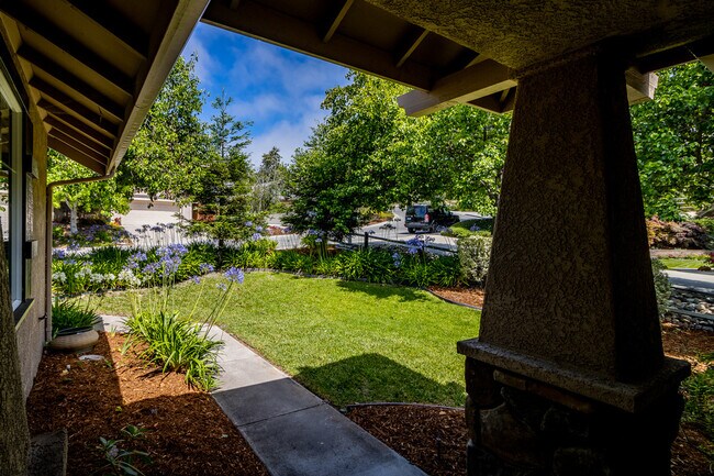 Foto del edificio - 625 Asilo