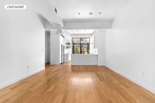 Foto del edificio - 52 Vernon Ave