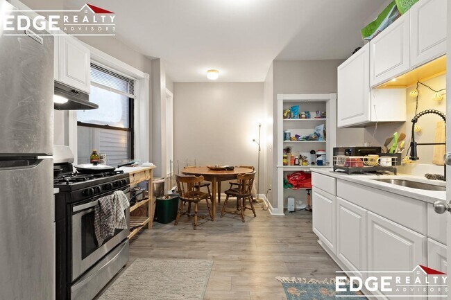 Foto del edificio - 169 Western Ave
