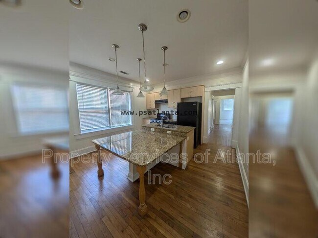 Foto del edificio - 479 Holderness St SW