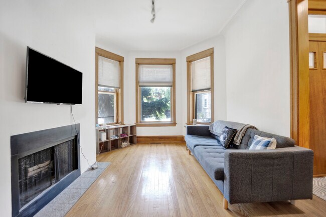 Foto del edificio - 3135 N Clifton Ave