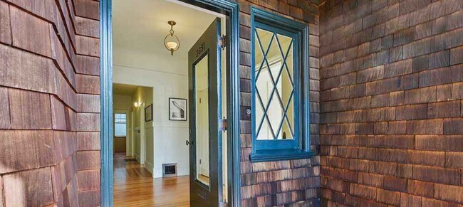 Welcome! - 2644 Benvenue Ave