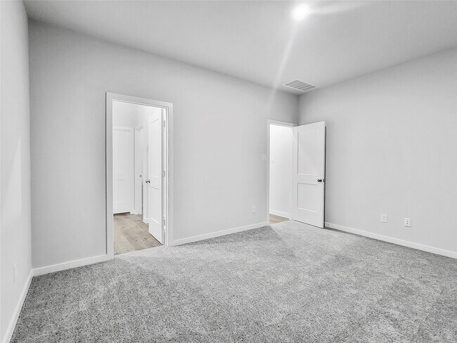 Foto del edificio - 17848 Lionheart Rd