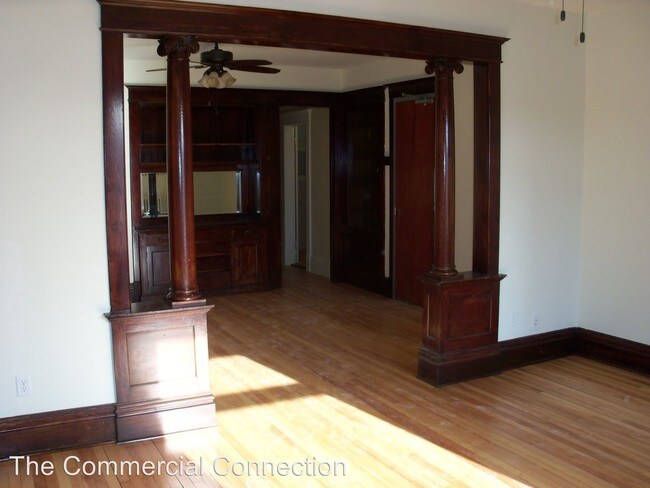 Building Photo - 2511 Nicollet Ave