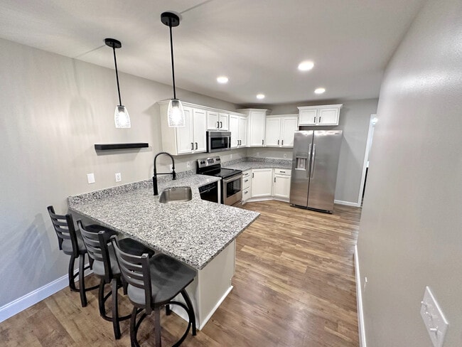 Kitchen - NEW Granite Countertops and Stainless Steel Sink - 12652 43rd St NE