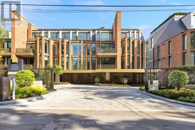 Building Photo - 7-107 Dale Ave