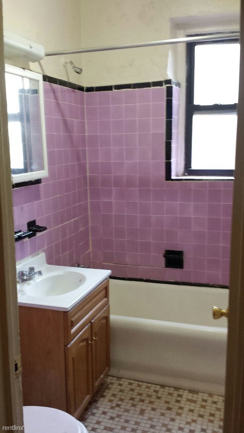 Building Photo - 41 E 31st St