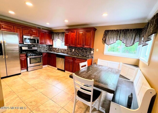 Building Photo - 43 Mercury Cir