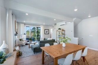 Building Photo - 8109 229th Pl SW