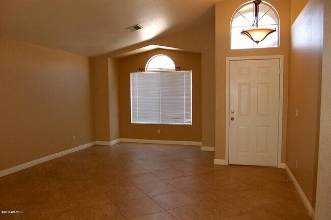 Foto del edificio - 4815 W Ponderosa Ln