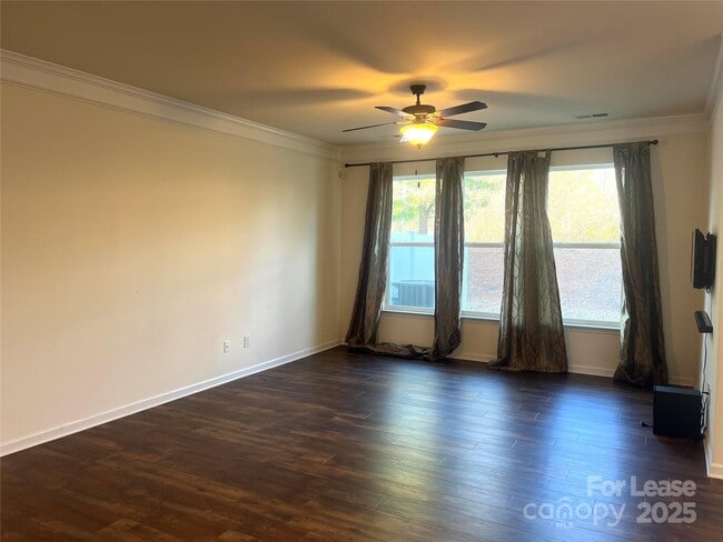 Foto del edificio - 13259 Savannah Point Dr