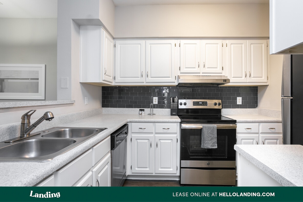 Foto principal - 980 Walther Blvd NW