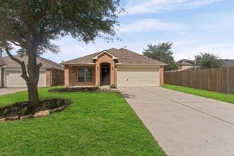 Building Photo - 24911 Sandusky Dr