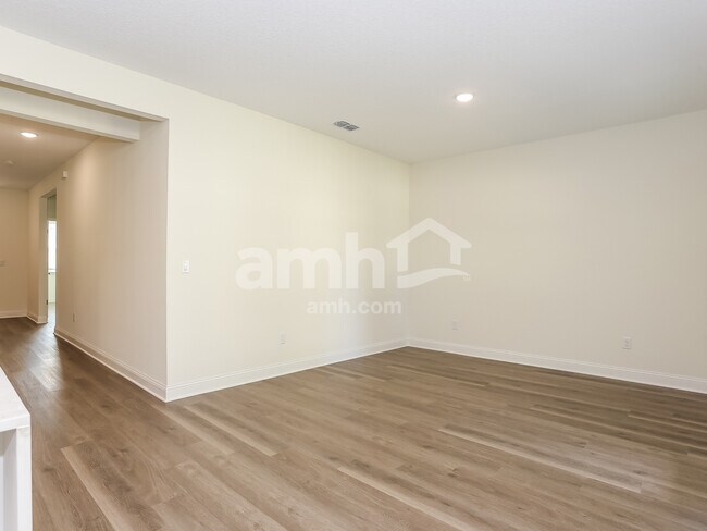 Foto del edificio - 96914 Blackrock Cv Wy