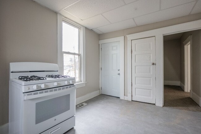 Building Photo - 116 Kennet Ct NW