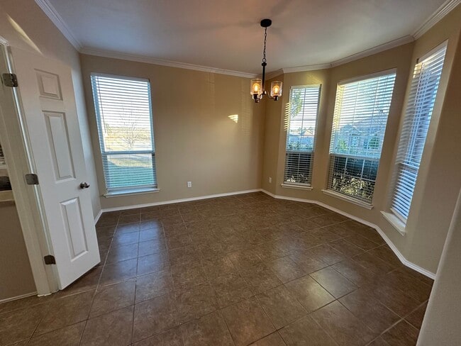 Building Photo - 1813 Balsam Gap