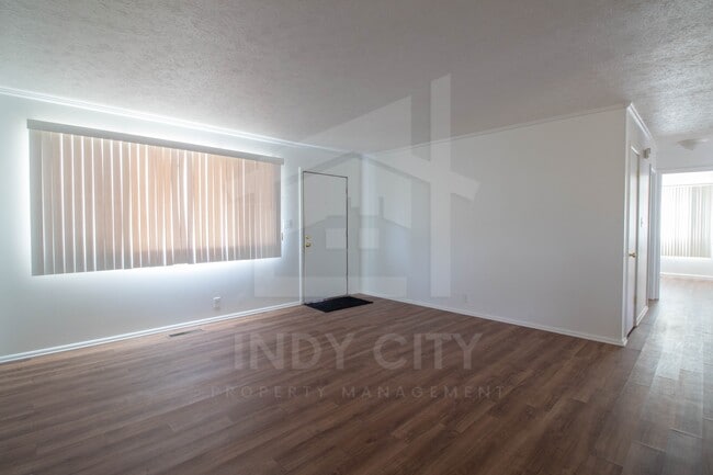 Building Photo - 7246 E 34th St
