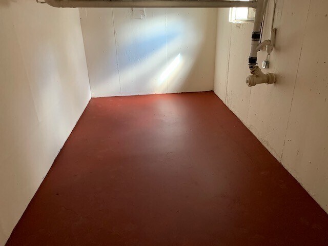 Building Photo - Farmington Townhome