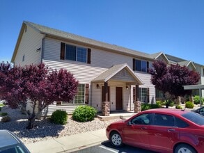 Building Photo - 340 1425 N St