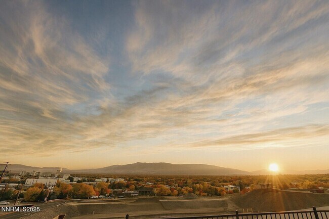 Foto del edificio - 1180 Arrastra Rd