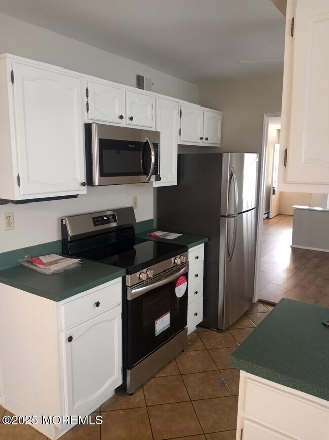 Foto del edificio - 19 Marlow Ave