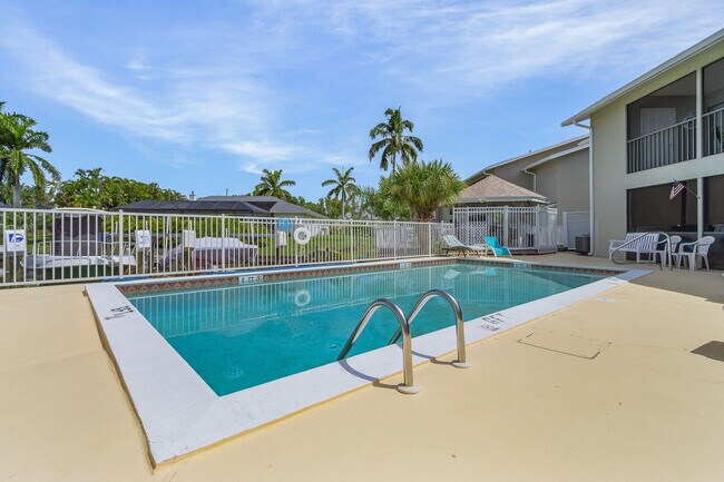 Foto del edificio - 4708 SW 8th Pl