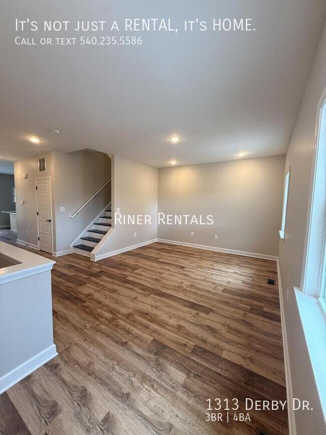 Building Photo - 1313 Derby Dr