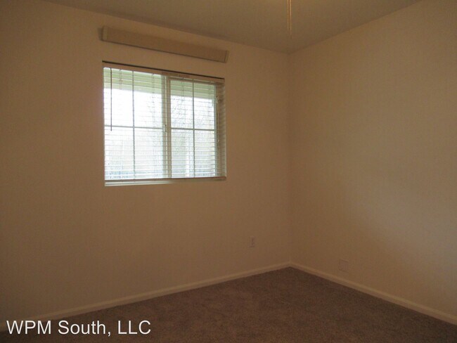 Building Photo - 2 br, 2 bath House - 3218 Festival Ave E