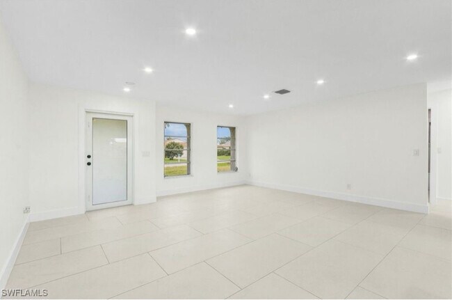 Foto del edificio - 2031 SE 25th Ln