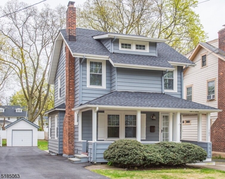 107 Willowdale Ave, Montclair, NJ 07042 Room for Rent in Montclair