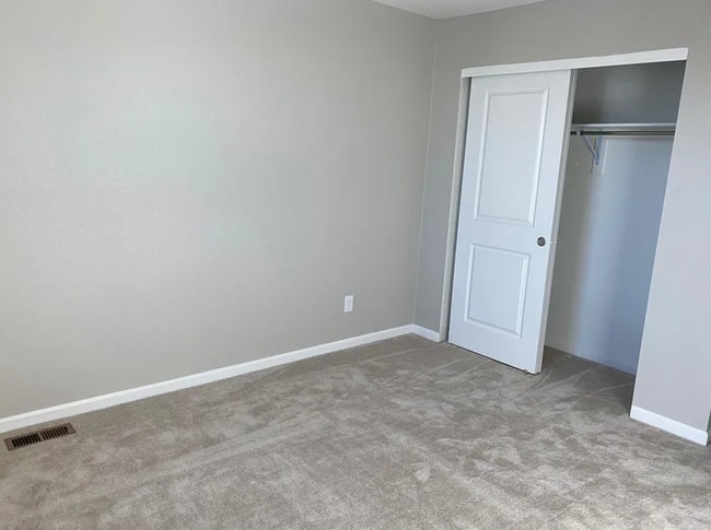 Building Photo - Modern Home in Hearthstone