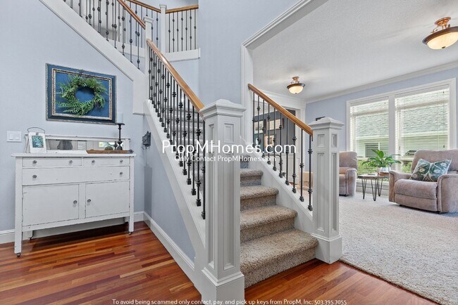 Building Photo - Stunning Oregon City Home with Gourmet Kit...