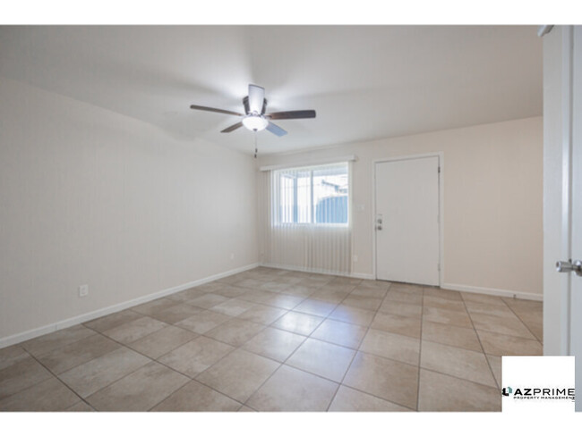 Foto del edificio - $500 OFF OF FIRST MONTH'S RENT MOVE IN SPE...