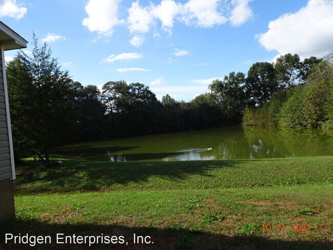 Foto del edificio - 3 br, 2 bath House - 89 Grady Lane