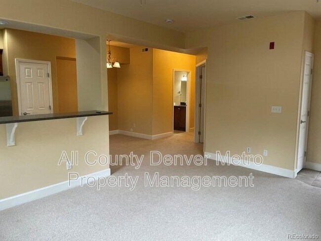 Foto del edificio - 5014 Everett St