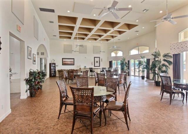 Foto del edificio - 5671 Sunberry Cir