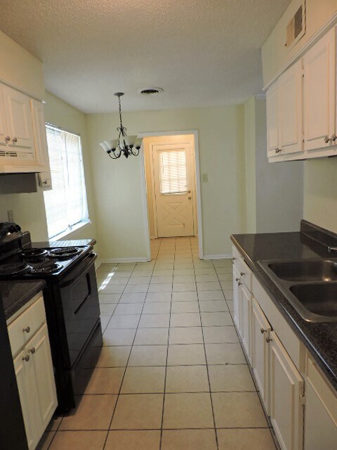 Building Photo - 2097 Pennington Gap