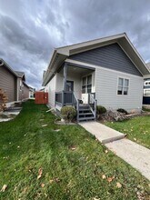 Building Photo - 2535 Latigo Dr