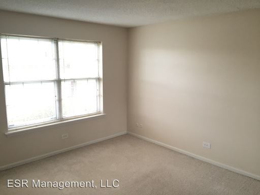 Foto del edificio - 9430 E Girard Ave