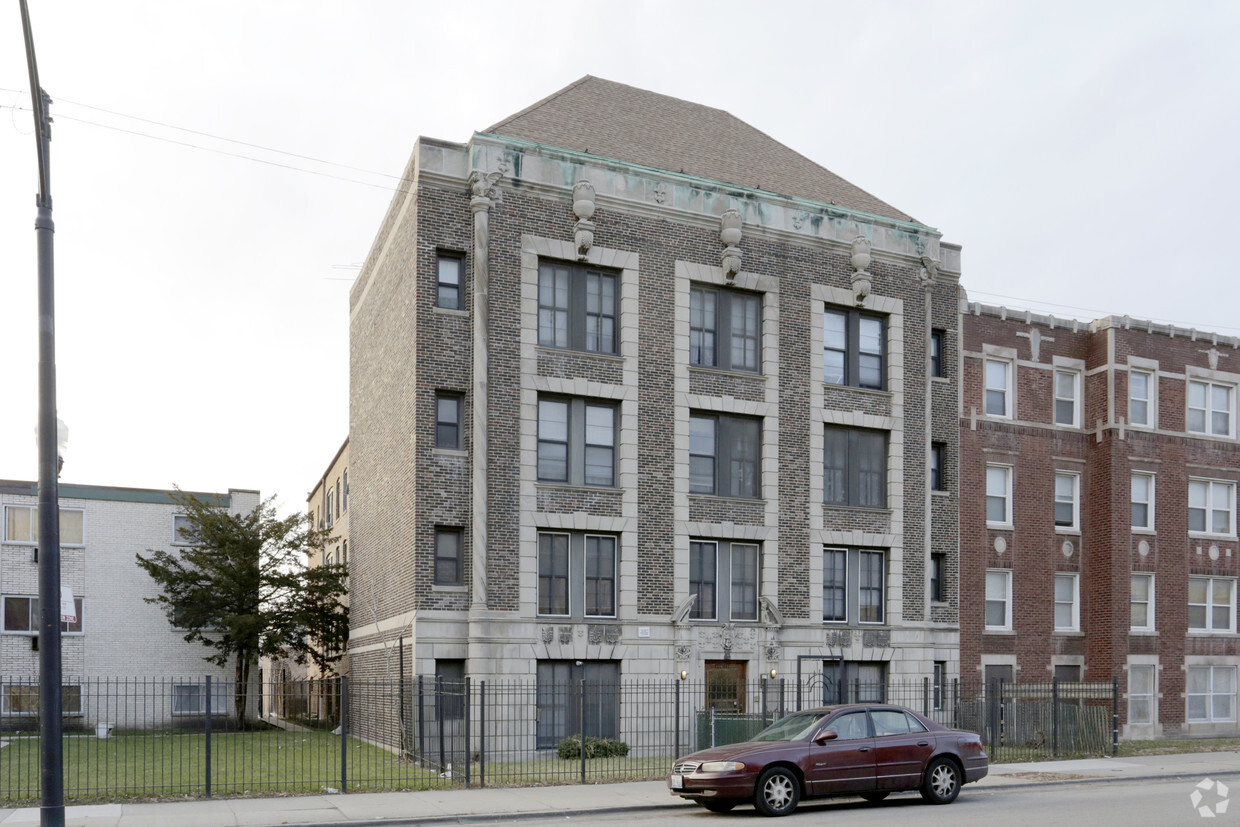 156 - 158 N Central Ave - 156-158 N Central Ave