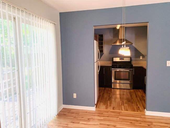 Building Photo - 3985 S Cramer Cir