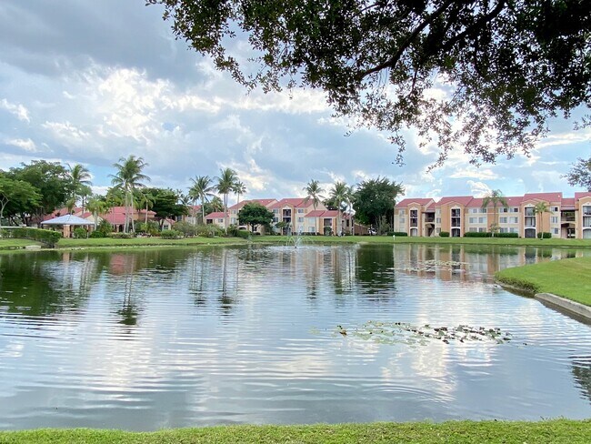 Building Photo - 2041 Renaissance Blvd